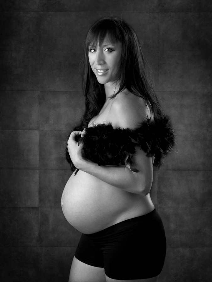 Fotos de embarazada-Fotógrafo de embarazadas-fotografía de embarazadas en Valencia-premamá-fotos embarazada-original y creativa-photos-photography-embarazo-fotógrafo Meliana-fotografía maternal-f