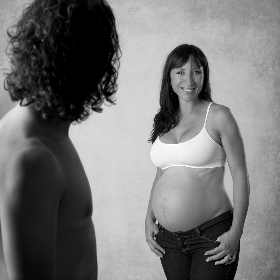 Fotos de embarazada-Fotógrafo de embarazadas-fotografía de embarazadas en Valencia-premamá-fotos embarazada-original y creativa-photos-photography-embarazo-fotógrafo Meliana-fotografía maternal-f