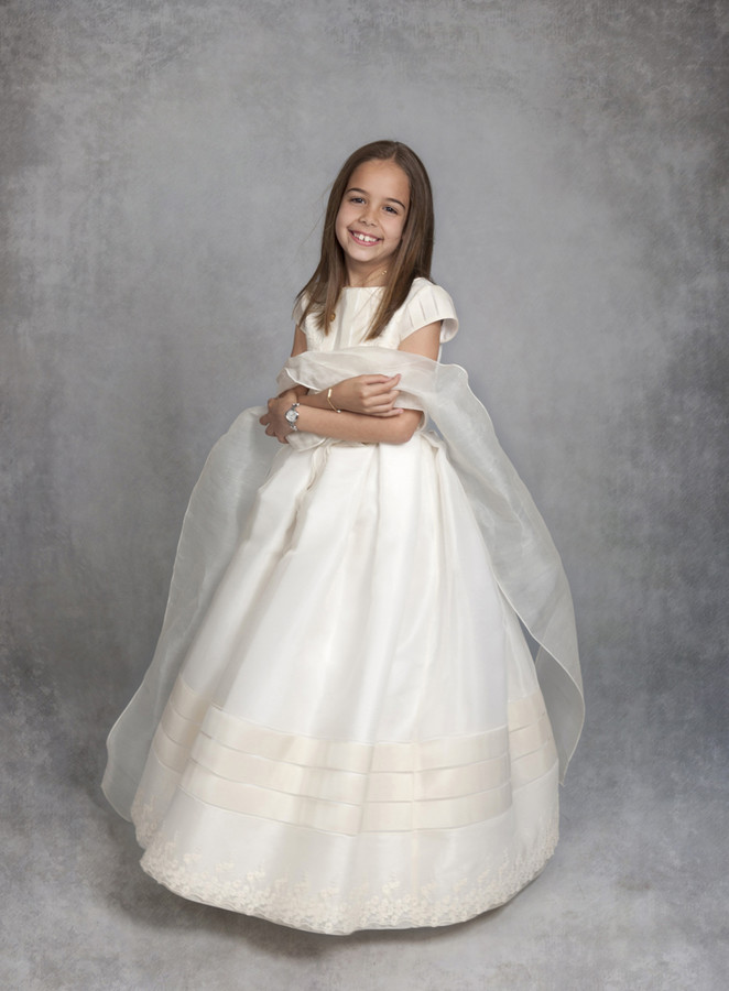 Fotógrafo de comuniones en Valencia-fotografía-comunion-comuniones-vestidos comunion-fotógrafo en Meliana-12