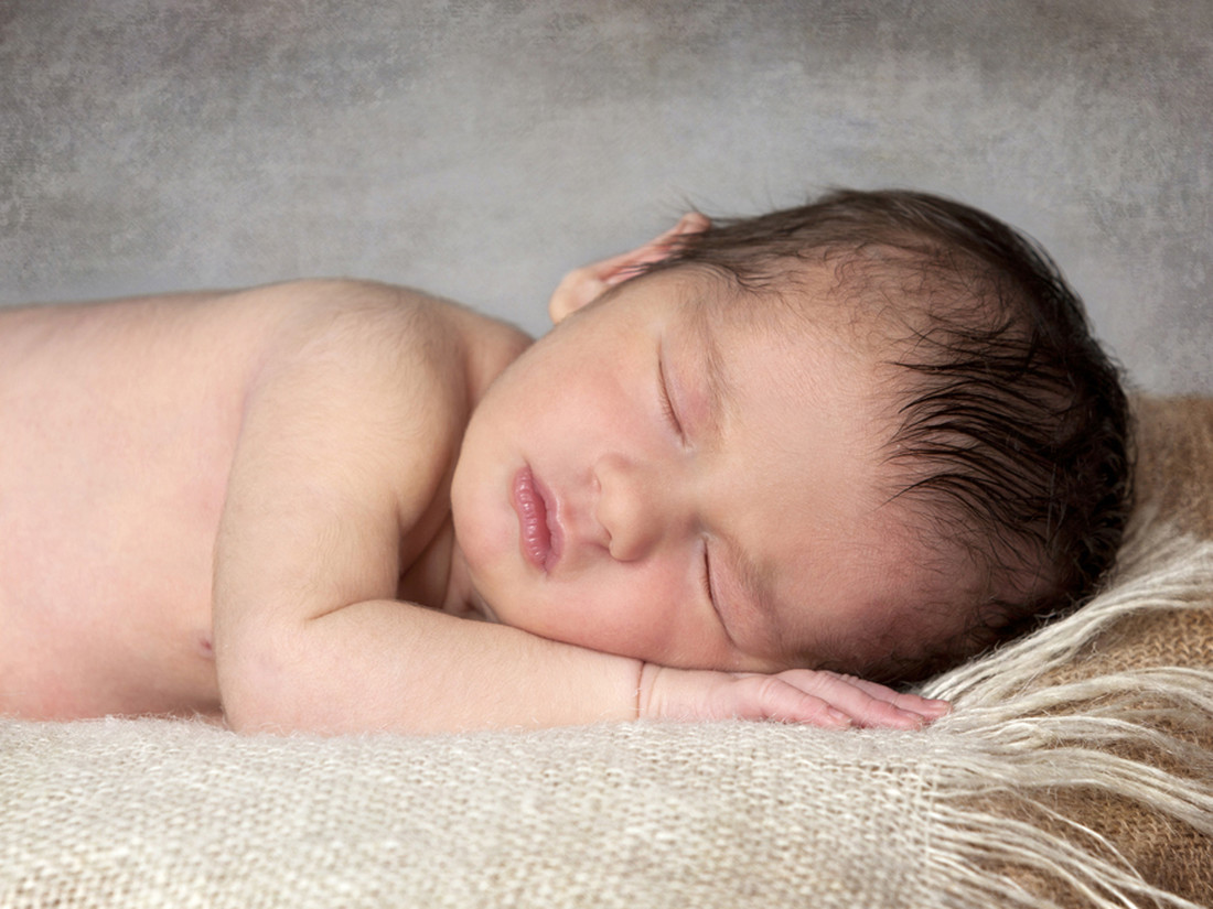 fotógrafo de bebes-babys-recien nacidos-New born-embarazdas-fotografía infantil-fotografo en Valencia-Meliana--premama-Marquez fotógrafo-03