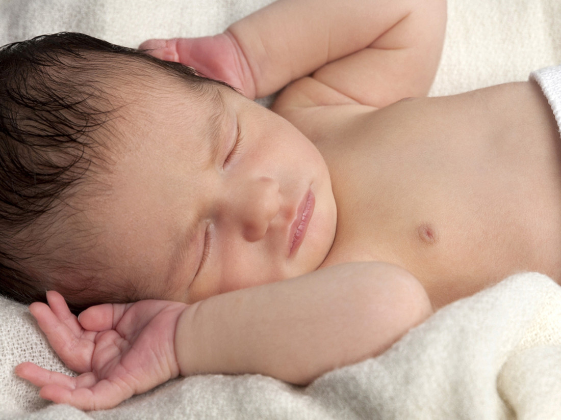 fotógrafo de bebes-babys-recien nacidos-New born-embarazdas-fotografía infantil-fotografo en Valencia-Meliana--premama-Marquez fotógrafo-06