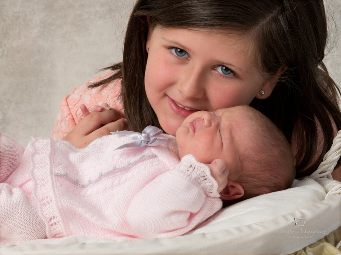 Imágenes-de-bebés-niños-fotografía-de-bebés-fotógrafo-de-bebés-en-Valencia-original-diferente-creativa-Newborn-sesión-recién- nacidos-06