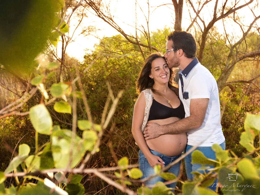 Fotógrafo de embarazadas-fotografía de embarazadas en Valencia-premamá--original y creativa-embarazo-fotografía maternal-fotos tiernas-05