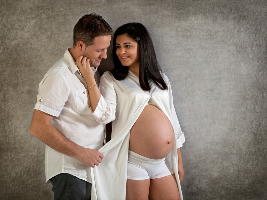 Fotógrafo de embarazadas-fotografía de embarazadas en Valencia-premamá-fotografía maternal-fotos tiernas-04