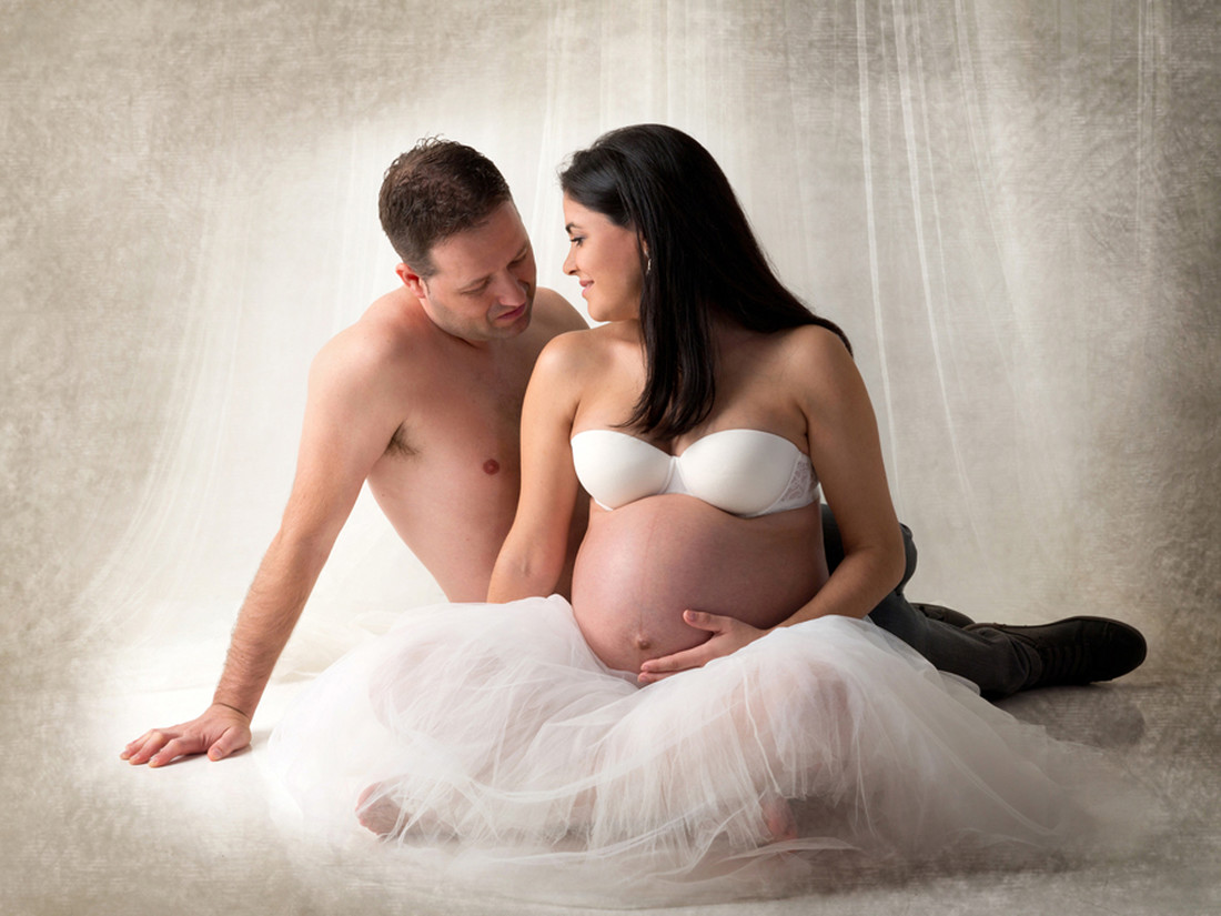 Fotógrafo de embarazadas-fotografía de embarazadas en Valencia-premamá-fotografía maternal-fotos tiernas-08
