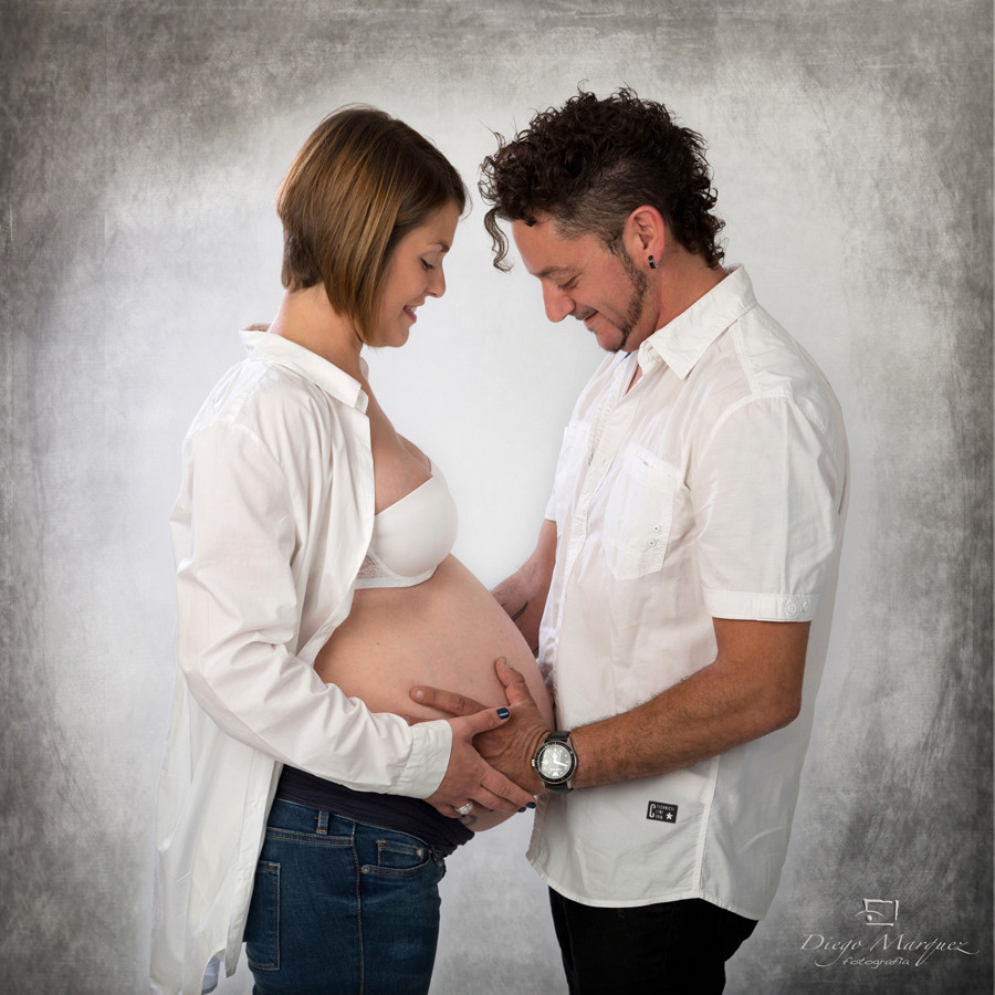 Fotógrafo de embarazadas-fotografía de embarazadas en Valencia-premamá--original y creativa-fotografía maternal-fotos tiernas-07