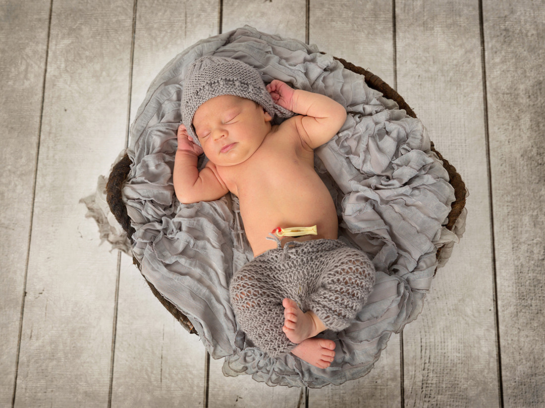 -fotógrafo de bebés en Valencia- original-diferente-creativa-Newborn--fotógrafo en Valencia--recien nacidos-04
